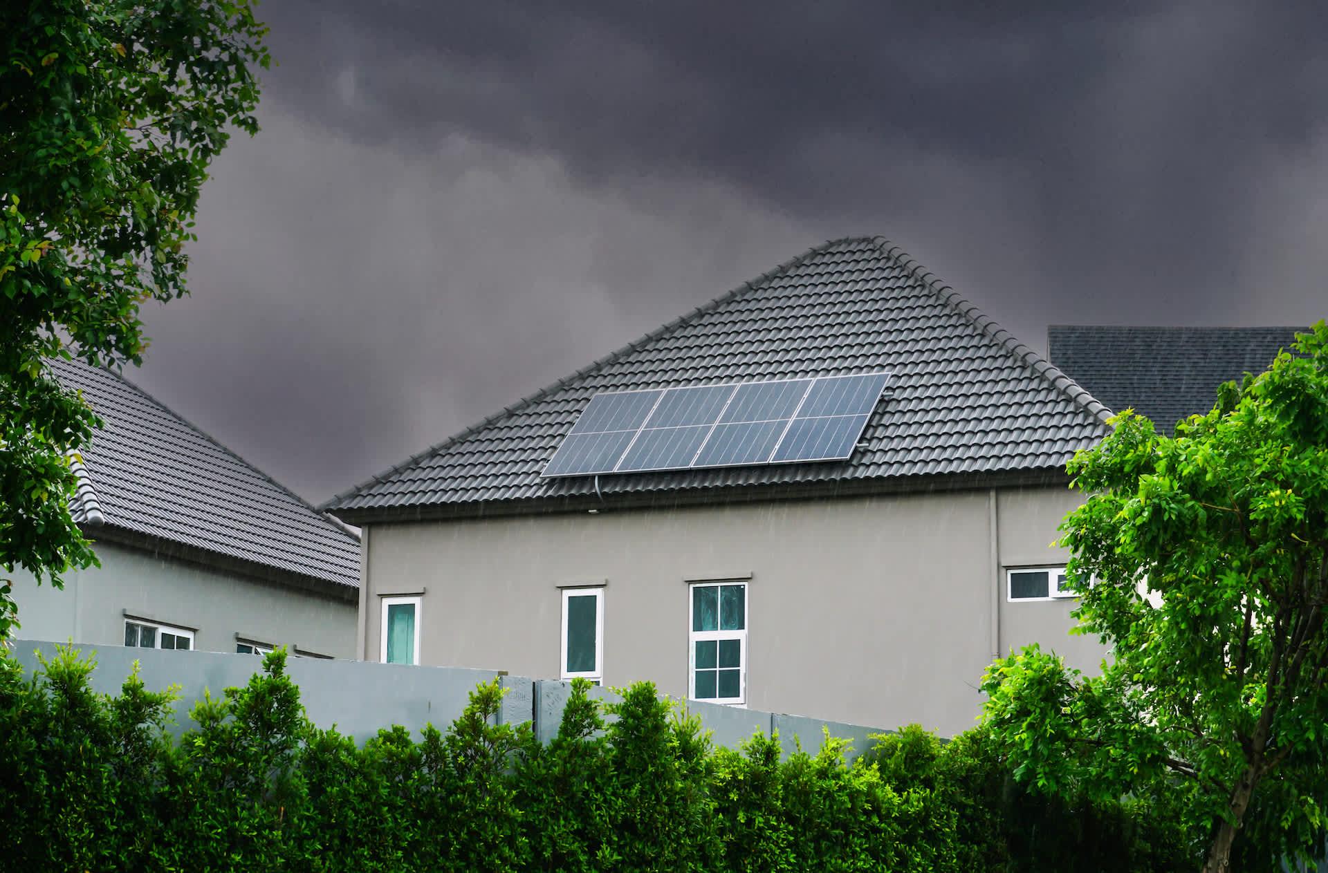 Read more about the article One Costly Solar Mistake Gauteng Homeowners Make Before the Summer Rain….